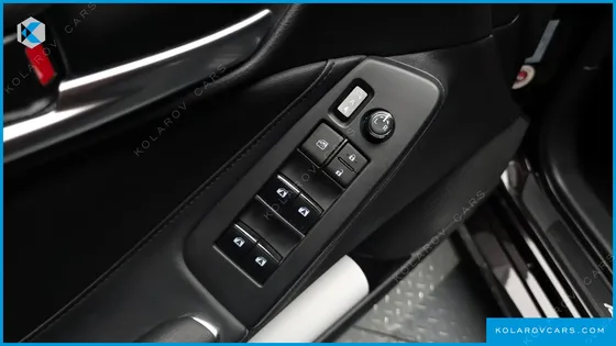 TOYOTA AVALON 2.5 HYBRID