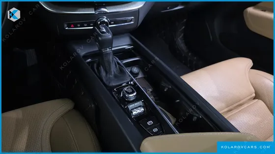 VOLVO XC60 D5 INSCRIPTION