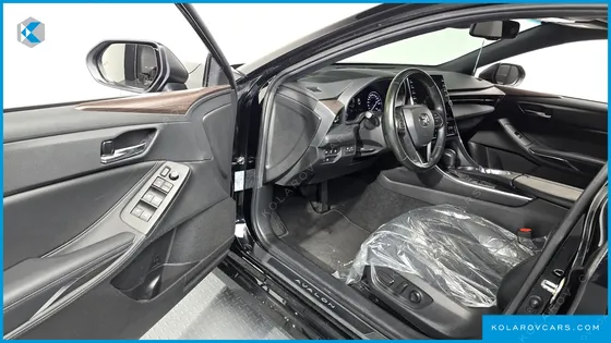 TOYOTA AVALON 2.5 HYBRID