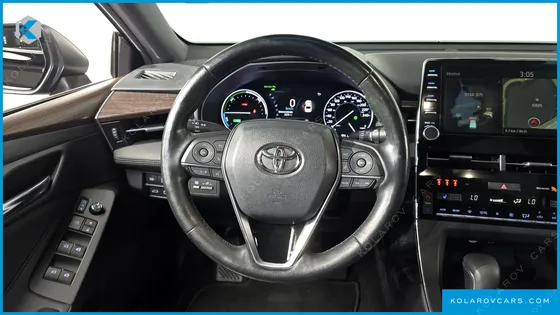 TOYOTA AVALON 2.5 HYBRID