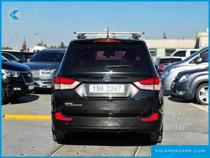 KGM - SSANGYONG KORANDO 4WD LT 9-SEATER
