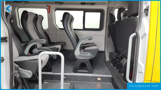 RENAULT KOREA MASTER SCHOOL BUS