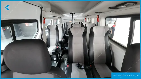 RENAULT KOREA MASTER SCHOOL BUS