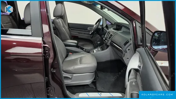 KGM - SSANGYONG KORANDO 2WD EXTREME 9-SEATER