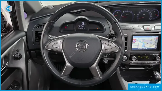 KGM - SSANGYONG KORANDO 2WD EXTREME 9-SEATER