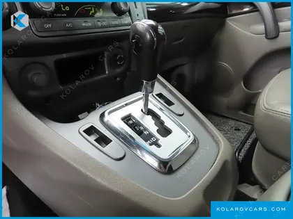 KGM - SSANGYONG KORANDO 4WD CHATEAU 11-SEATER