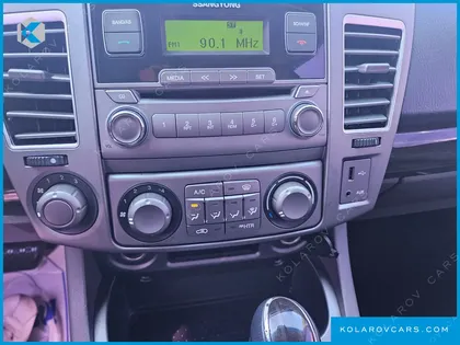 KGM - SSANGYONG KORANDO 2WD TX 11-SEATER