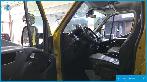 RENAULT KOREA MASTER SCHOOL BUS