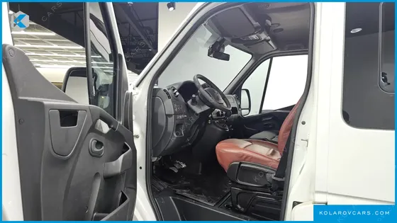 RENAULT KOREA MASTER 2.3 15-SEATER