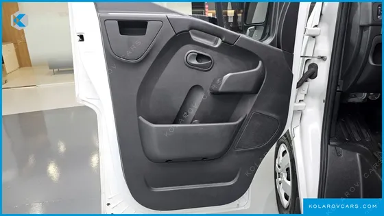 RENAULT KOREA MASTER 2.3 15-SEATER