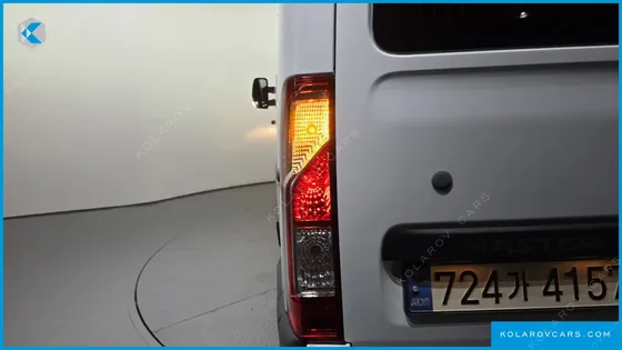 RENAULT KOREA MASTER 2.3 13-SEATER