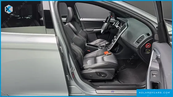 VOLVO XC60 T6 R-DESIGN