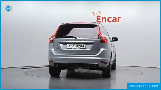 VOLVO XC60 D5 R-DESIGN AWD