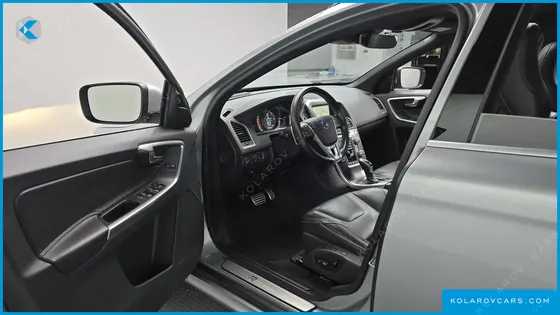 VOLVO XC60 D5 R-DESIGN AWD