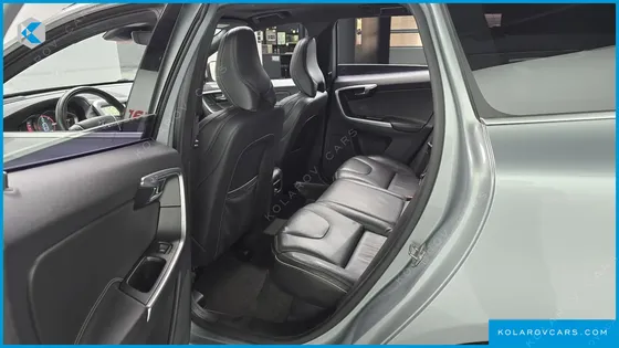 VOLVO XC60 D5 R-DESIGN AWD