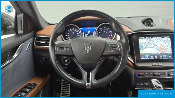 MASERATI GHIBLI 3.0 GRANLUSSO