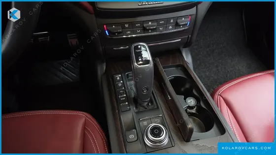 MASERATI GHIBLI 3.0 GRANLUSSO