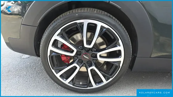 MINI CLUBMAN JCW