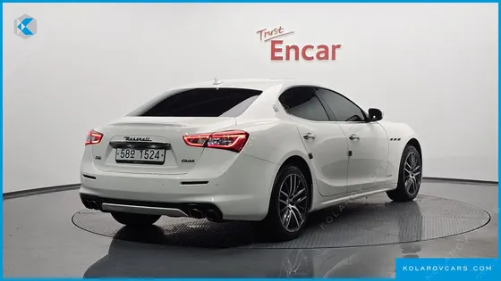 MASERATI GHIBLI 3.0S Q4