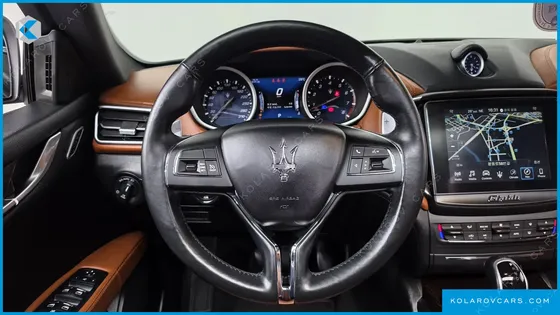 MASERATI GHIBLI 3.0S Q4
