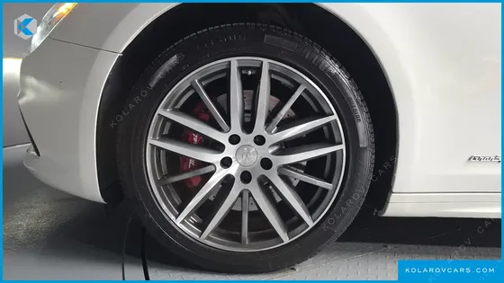 MASERATI GHIBLI 3.0 DIESEL GRANSPORT