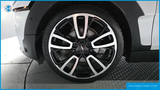 MINI CLUBMAN SHADOW EDITION