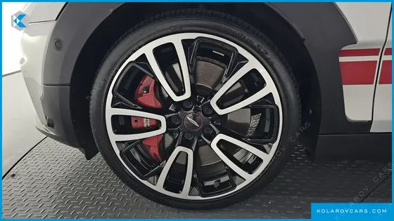 MINI CLUBMAN JCW