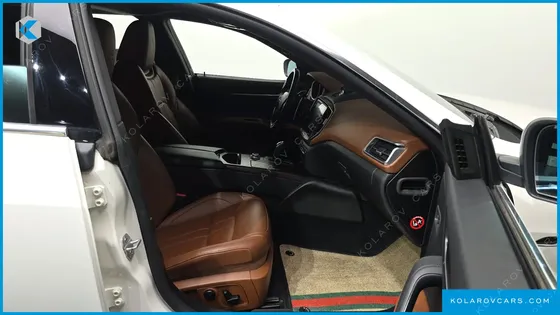 MASERATI GHIBLI 3.0 DIESEL GRANSPORT