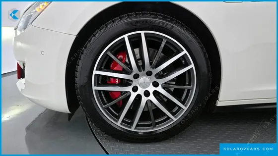 MASERATI GHIBLI 3.0S Q4