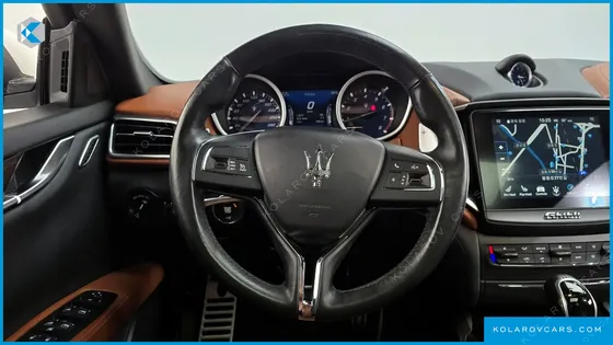 MASERATI GHIBLI 3.0S Q4