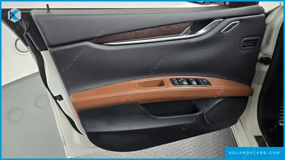 MASERATI GHIBLI 3.0S Q4
