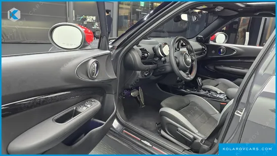 MINI CLUBMAN JCW