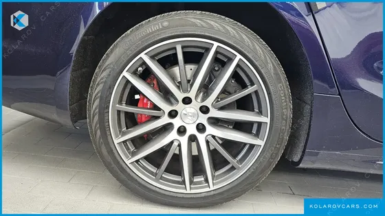 MASERATI GHIBLI 3.0 GRANSPORT