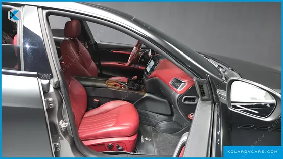 MASERATI GHIBLI 3.0S Q4