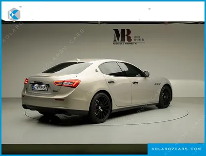 MASERATI GHIBLI 3.0S Q4