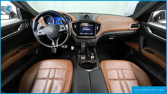 MASERATI GHIBLI 3.0 GRANSPORT