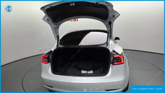 TESLA MODEL 3 LONG RANGE AWD