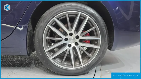 MASERATI GHIBLI 3.0 GRANLUSSO