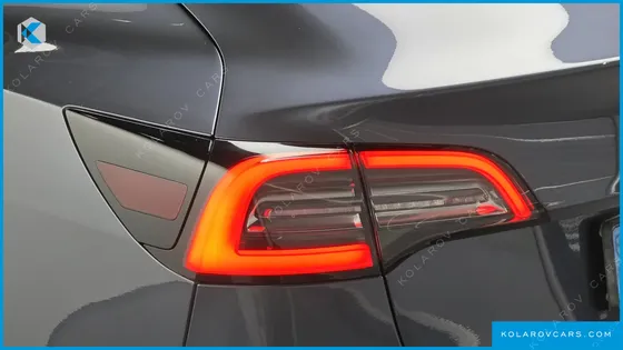 TESLA MODEL 3 STANDARD RANGE PLUE RWD
