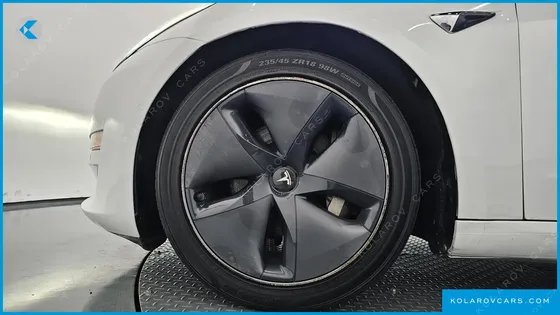 TESLA MODEL 3 LONG RANGE AWD