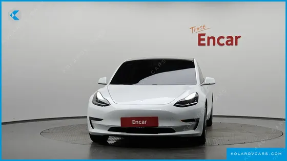 TESLA MODEL 3 STANDARD RANGE PLUE RWD