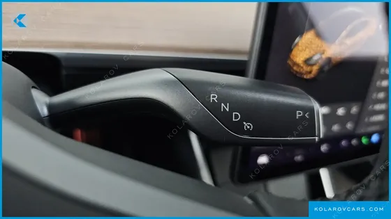 TESLA MODEL 3 STANDARD RANGE PLUE RWD