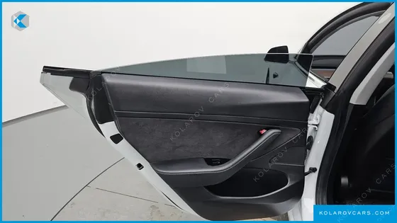 TESLA MODEL 3 STANDARD RANGE PLUE RWD