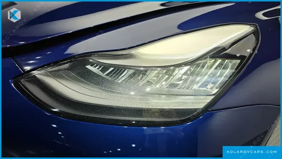 TESLA MODEL 3 STANDARD RANGE PLUE RWD