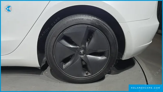 TESLA MODEL 3 LONG RANGE AWD