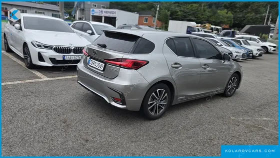 LEXUS CT200H 1.8 SUPREME