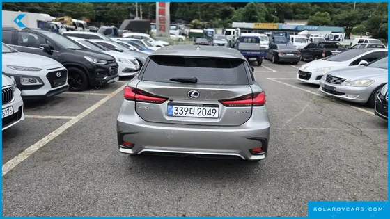 LEXUS CT200H 1.8 SUPREME