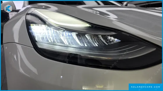 TESLA MODEL 3 STANDARD RANGE PLUE RWD