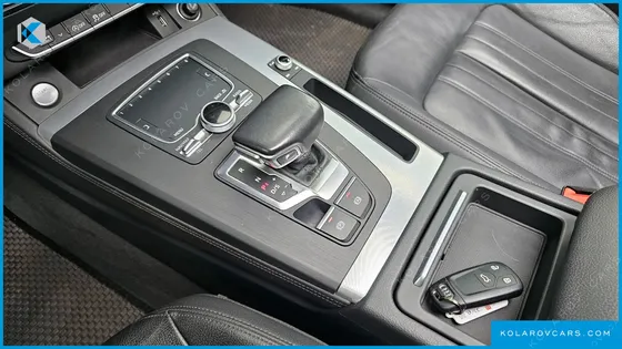 AUDI Q5 45 TFSI QUATTRO