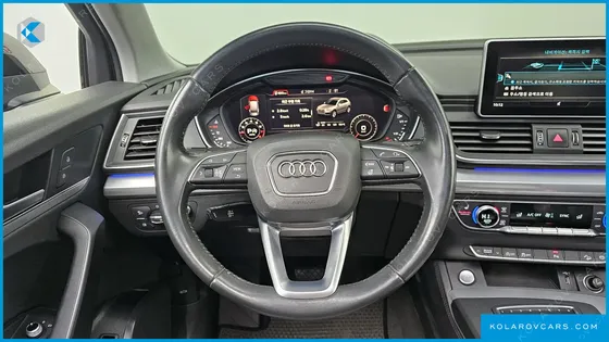 AUDI Q5 45 TFSI QUATTRO